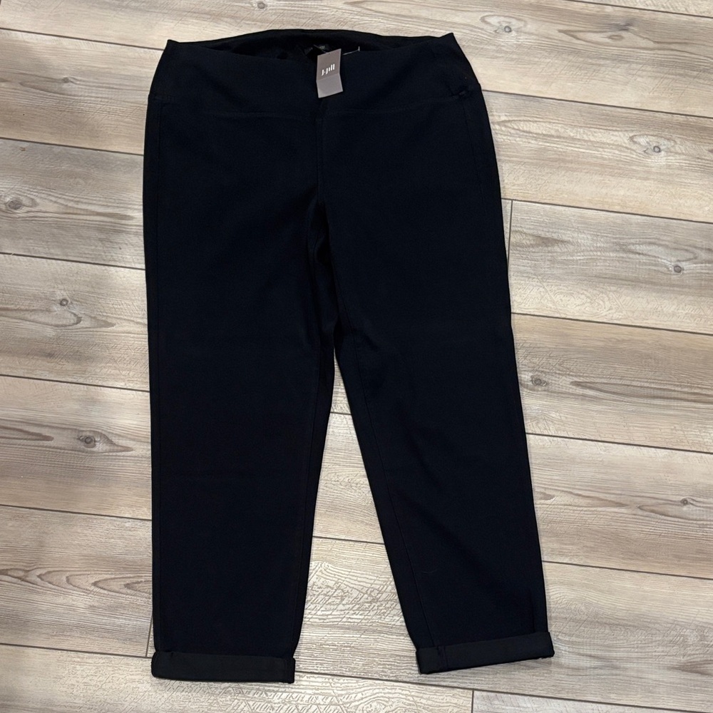J Jill  Black Cropped Pants